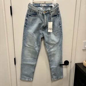 Zara Women’s Mom Fit Jeans Size 10 -Brand New with Tags